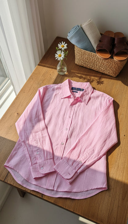 מכופתרת לורן ורודה